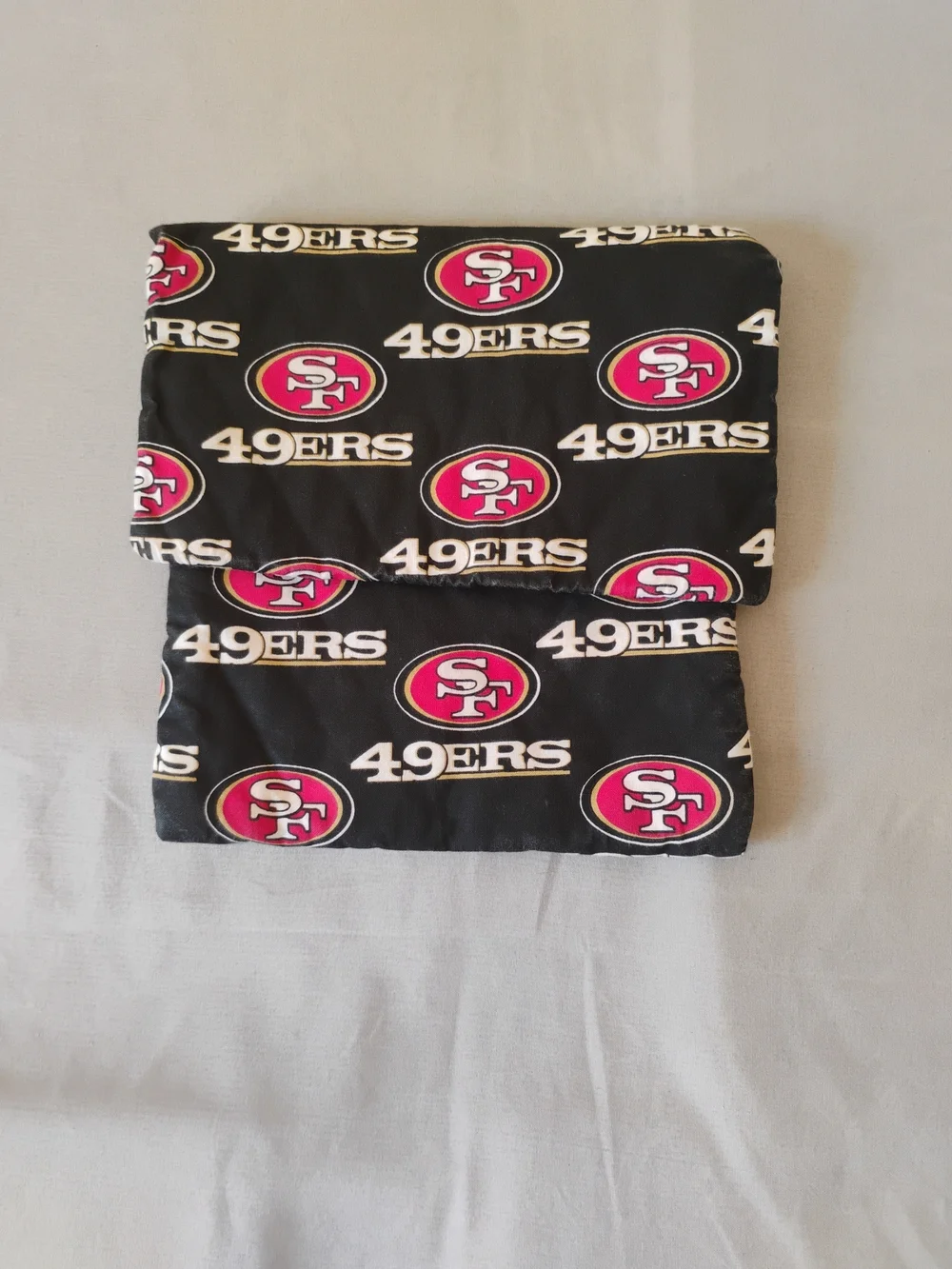 San Francisco 49ers Black Logo Foldover Clutch